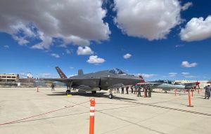 F35_sm.jpg